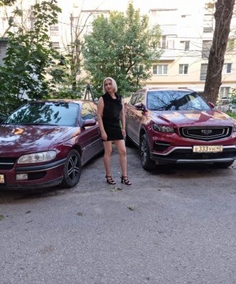 В Москве я живу уже давно и знаю все его тайны и уютные уголки. Могу стать твоей компаньонкой на вечер, чтобы вместе исследовать все, что может предложить Москва. Открыта для разнообразных встреч и экспериментов, всегда настроена на приятное времяпровождение. Мои услуги будут настоящим открытием для тебя, а мой опыт позволит исполнить все твои желания. Обязательно проверь мои фото и отзывы, чтобы убедиться в качестве моих услуг. 💋 Нелли